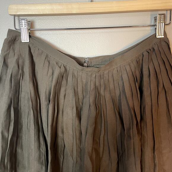 J. Crew Silk Blend Pleated Ruffled Mini Skirt in Gray Women's Size 6 EUC - Picture 4 of 12